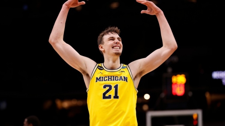 浦争冠路径 浦争冠路径