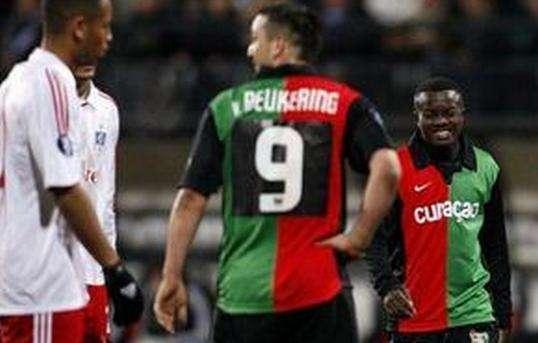 组合曾是联 组合曾是联